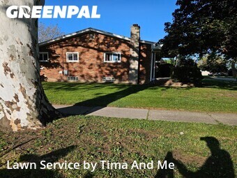 Grass Cutting nearby Dearborn Heights, MI, 