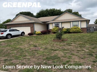 Lawn Maintenance nearby Wichita, KS, 