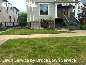 Yard Mowing nearby Chicago, IL, 
