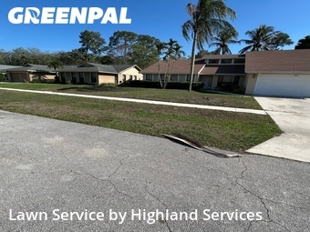 Lawn mowed in Wellington, 33414