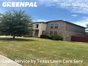 Lawn Mowing Service nearby Scenic Oaks, TX, 