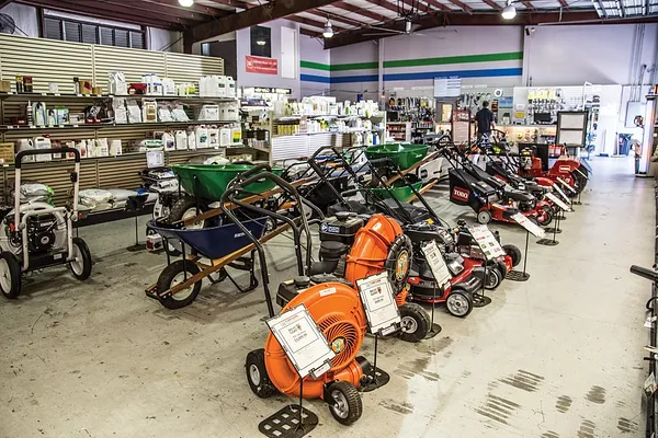 STI Turf Care Equipment Photo 4