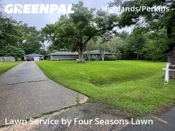 Lawn Cutting nearby Baton Rouge, LA, 