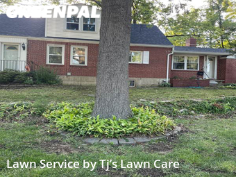 Lawn Mowing nearby Kirkwood, MO, 