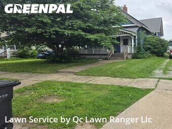 Lawn Care Service nearby Rock Island, IL, 