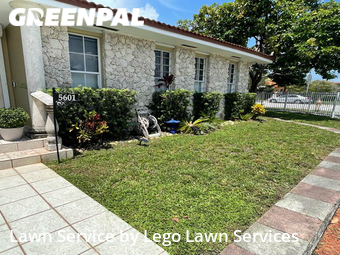 Lawn Mowing Service nearby Coral Gables, FL, 
