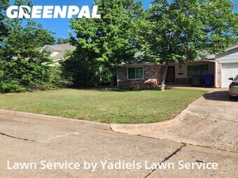 Lawn Mowing Service nearby Norman, OK, 