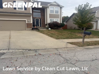Weekly Mowing in Blue Springs, 64014, Backyard Mowing by Clean Cut Lawn, Llc, work completed in Nov , 2025