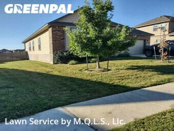 Grass Cutting nearby New Braunfels, TX, 
