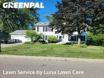 Grass Cut nearby Rockford, IL, 