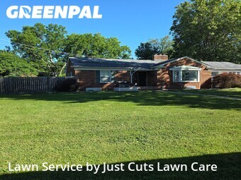 Grass Cutting nearby Belleville, IL, 