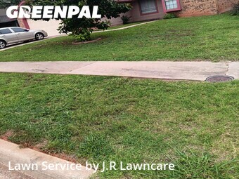 Grass Cutting nearby Moore, OK, 