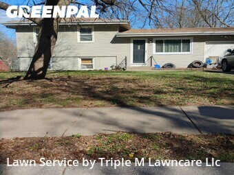 Lawn Mowing nearby Liberty, MO, 