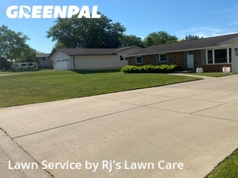 Lawn Care Service nearby Green Bay, WI, 