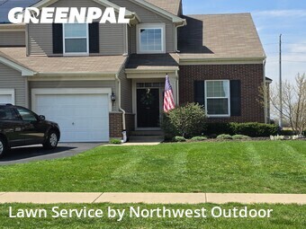 Lawn Mowing nearby Woodstock, IL, 