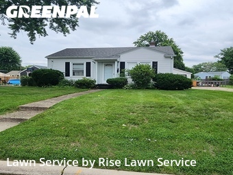 Lawn Cutting nearby Rock Island, IA, 
