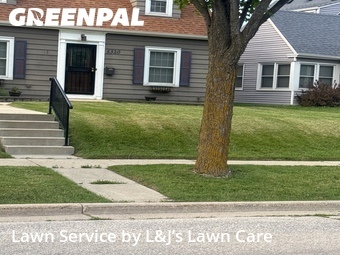 Yard Cutting nearby West Allis, WI, 