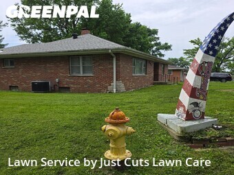 Lawn Cutting nearby Belleville, IL, 