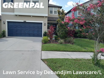 Lawn Mowing nearby Land O' Lakes, FL, 