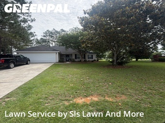 Grass Cut nearby Valdosta, GA, 