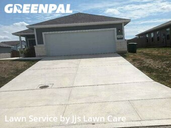 Lawn Cut nearby Converse, TX, 