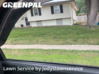 Yard Cutting nearby Omaha, NE, 