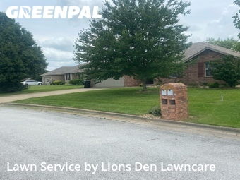 Lawn Mowing nearby Ozark, MO, 