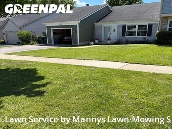 Lawn mowed in Mundelein, 60060