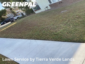 Lawn mowing work completed in Huntington Park, CA