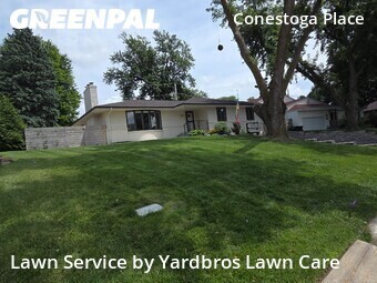Lawn Mowing Service nearby Omaha, NE, 