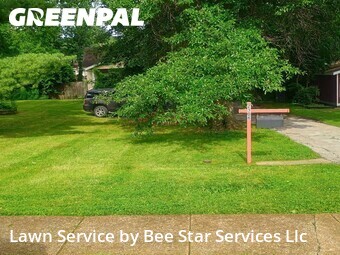 Lawn Cutting nearby Overland, MO, 