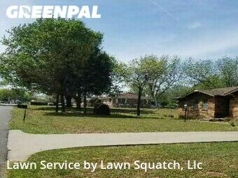 Lawn Mowing nearby Bixby, OK, 