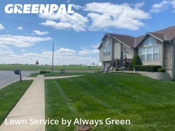 Lawn Maintenance nearby Gardner, MO, 
