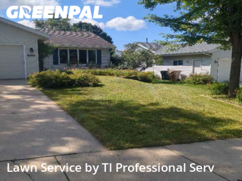 Lawn Mowing Service nearby Madison, WI, 