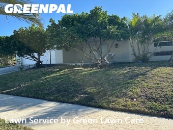 Yard Mowing nearby Lake Worth Beach, FL, 