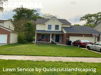 Lawn Cutting nearby Redford Charter Township, MI, 
