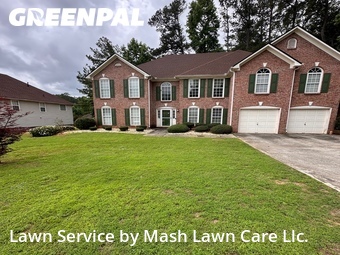 Lawn Mowing Service nearby Stone Mountain, GA, 