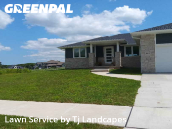 Yard Cutting nearby Ashwaubenon, WI, 