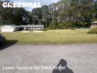 Yard Mowing nearby Flowery Branch, GA, 