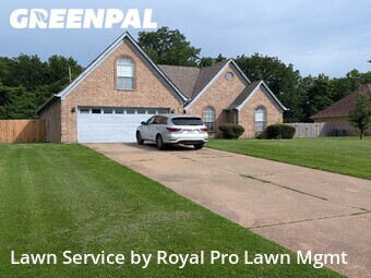 Grass Cut nearby Walls, MS, 