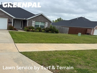 Lawn Mowing Service nearby Fayetteville, AR, 
