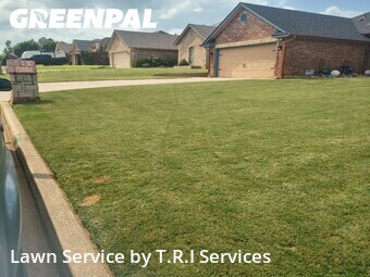 Lawn Care nearby Midwest City, OK, 
