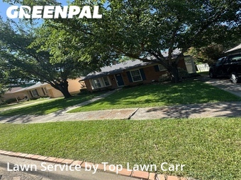 Lawn mowed in Dallas, 75220