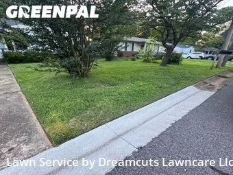 Lawn mowed in Huntsville, 35811