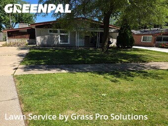 Lawn Care Service nearby Taylor, MI, 