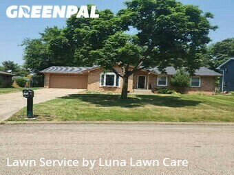Lawn Mowing Service nearby Rockford, IL, 