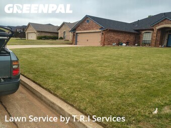 Lawn Care nearby Midwest City, OK, 