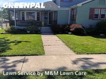 Lawn Care Service nearby Lansing, IL, 
