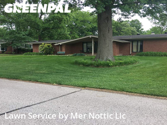 Yard Mowing nearby Ballwin, MO, 