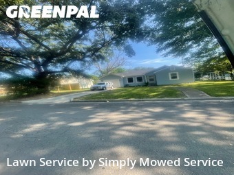 Yard Mowingin Baytown,77520,Yard Cutting by Simply Mowed Service, work completed in Dec , 2025